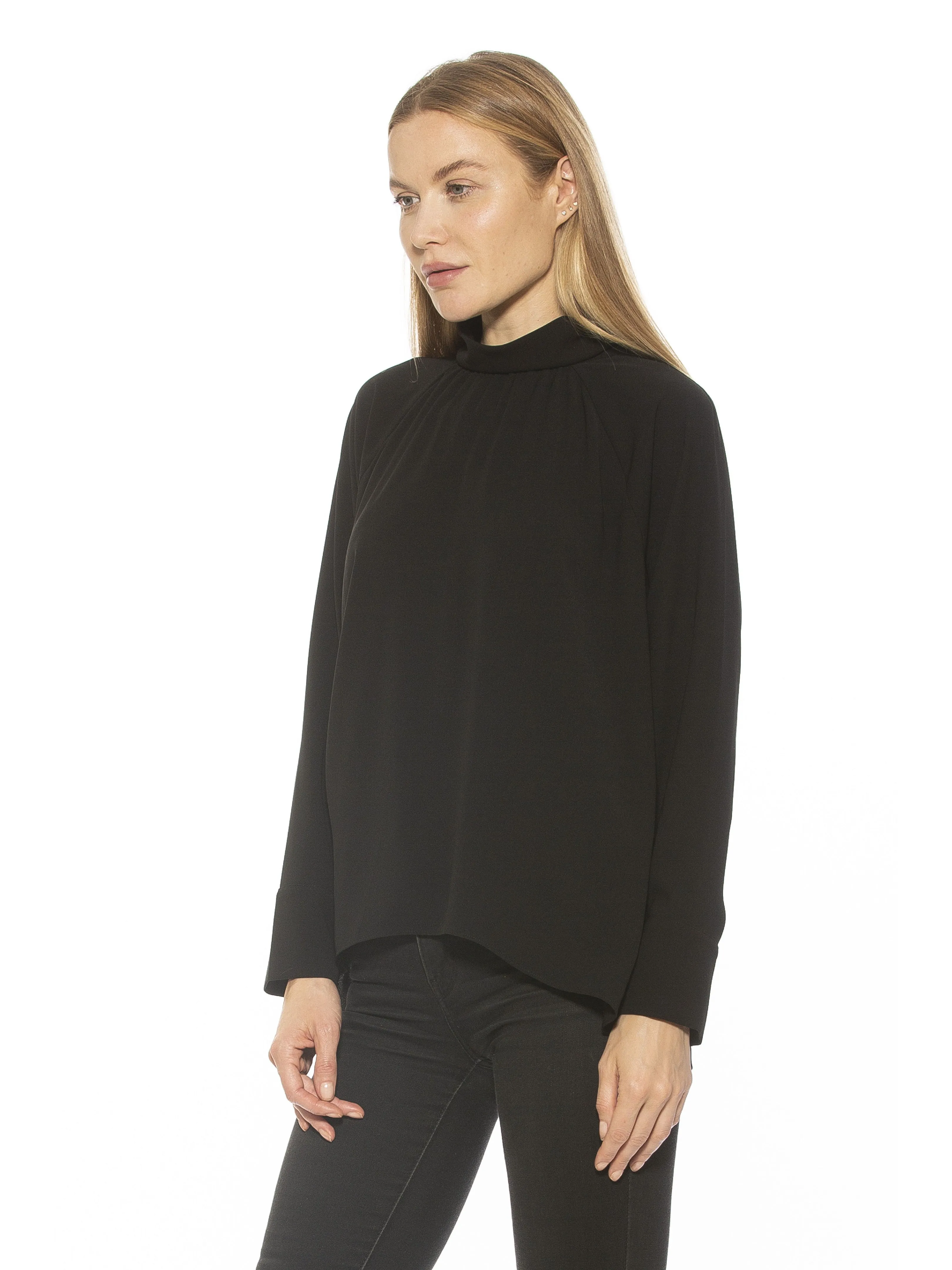 Danielle Blouse
