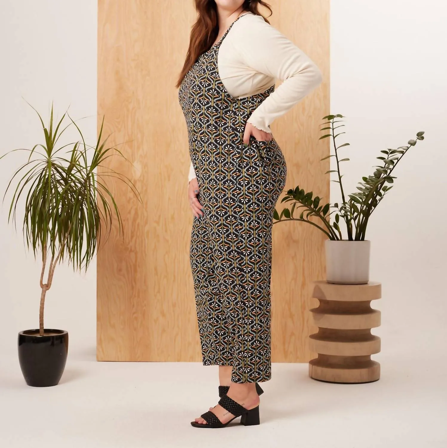 Rhythm Adjustable Overall In Retro Floral