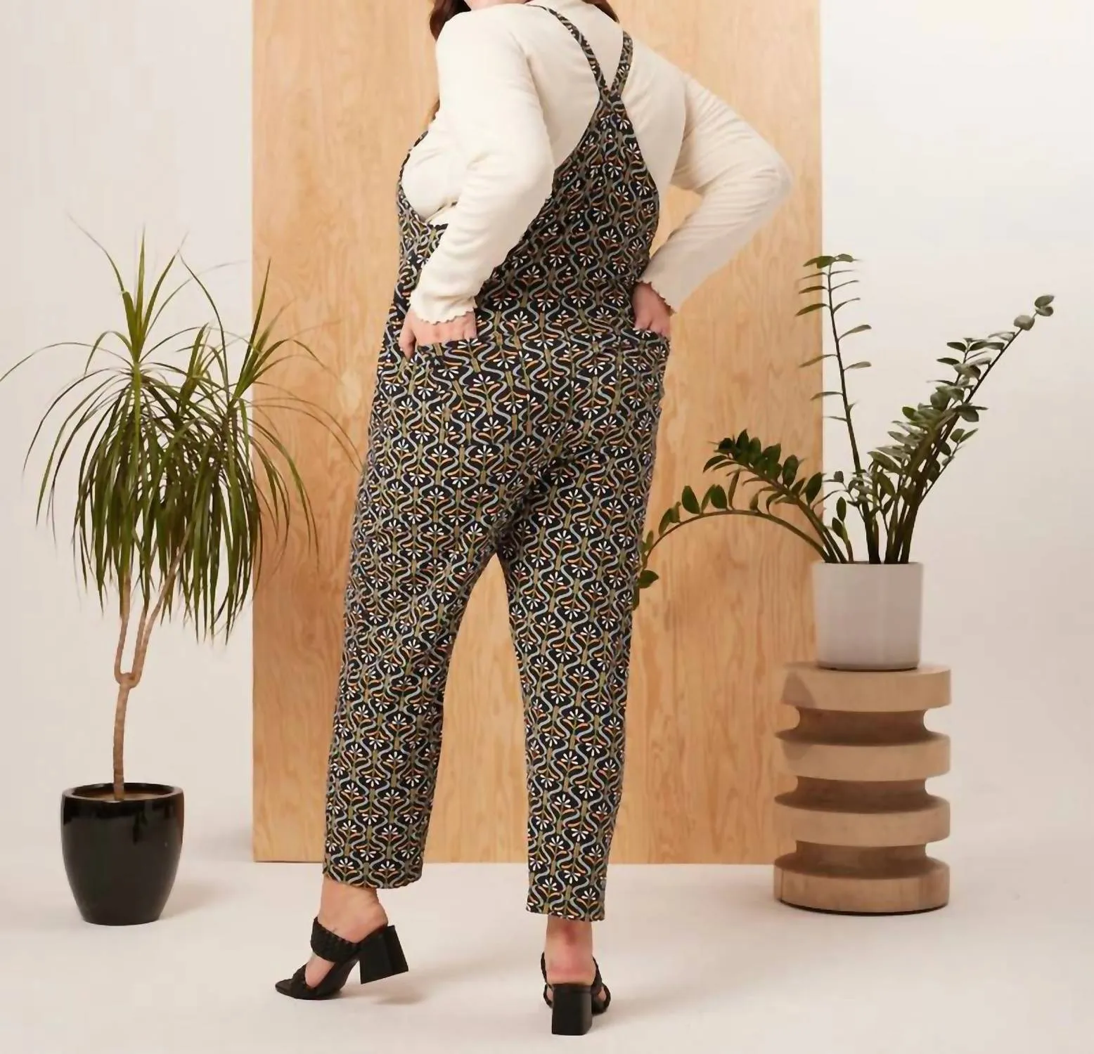 Rhythm Adjustable Overall In Retro Floral